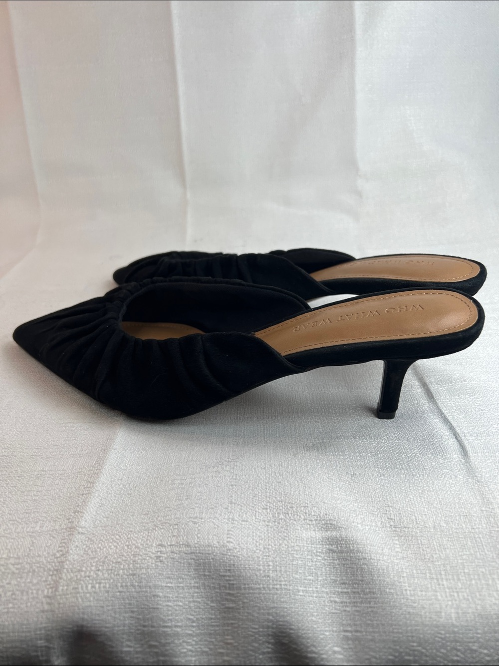 WHO WHAT WEAR, black velvet mule - Picture 4 of 6